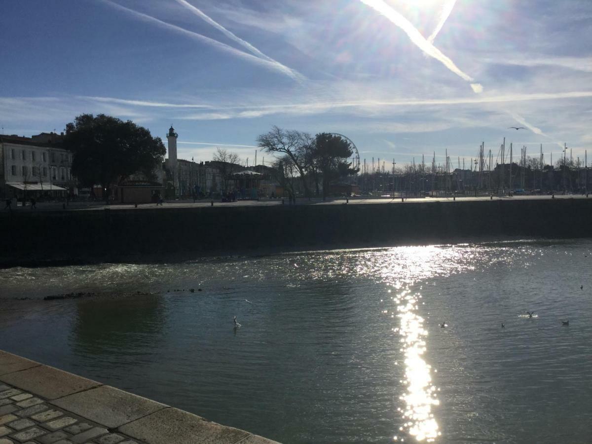 Appartement Centre Ville Pres Du Port Avec Parking Et Wifi La Rochelle (Charente-Maritime) Exterior foto