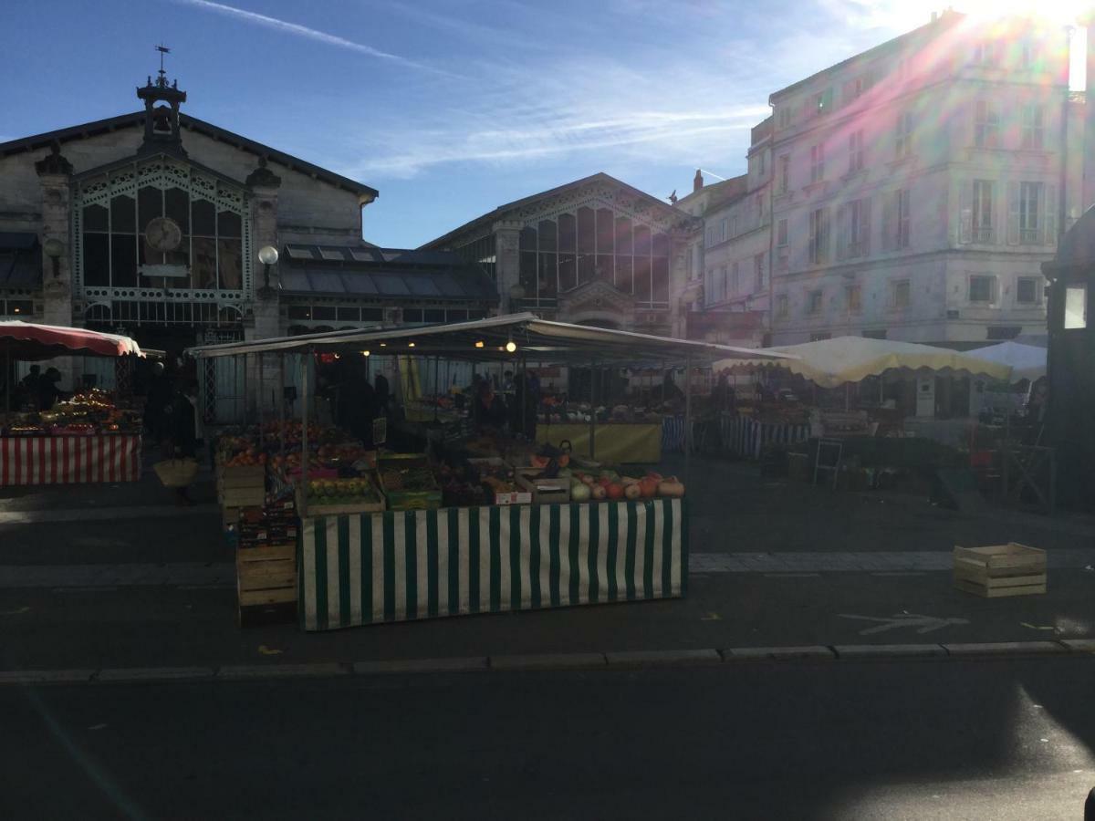 Appartement Centre Ville Pres Du Port Avec Parking Et Wifi La Rochelle (Charente-Maritime) Exterior foto